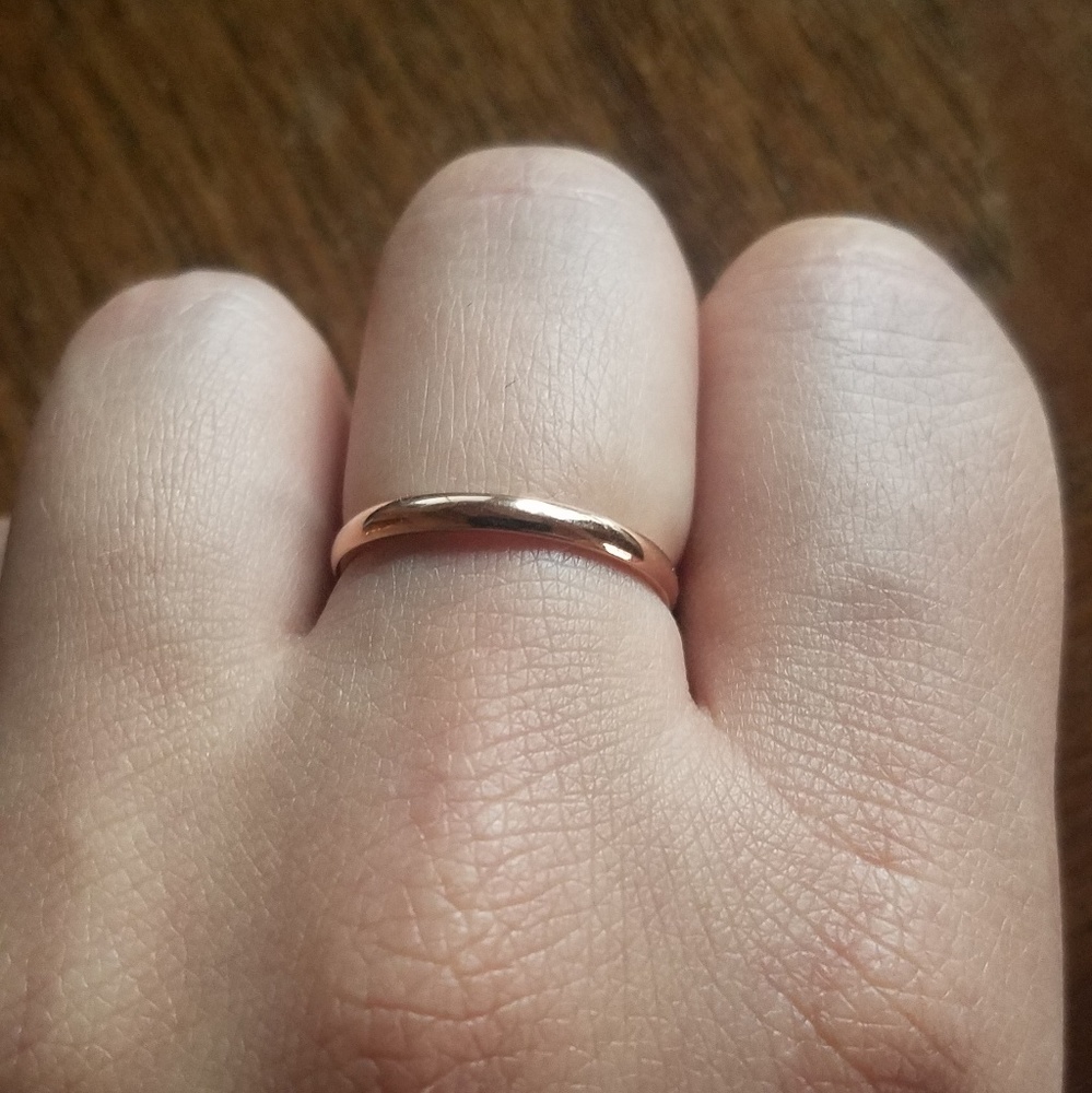 NWOT Rose Gold Thin Titanium Steel Ring Band - Picture 5 of 6